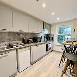 Charming Studio Near Battersea Park